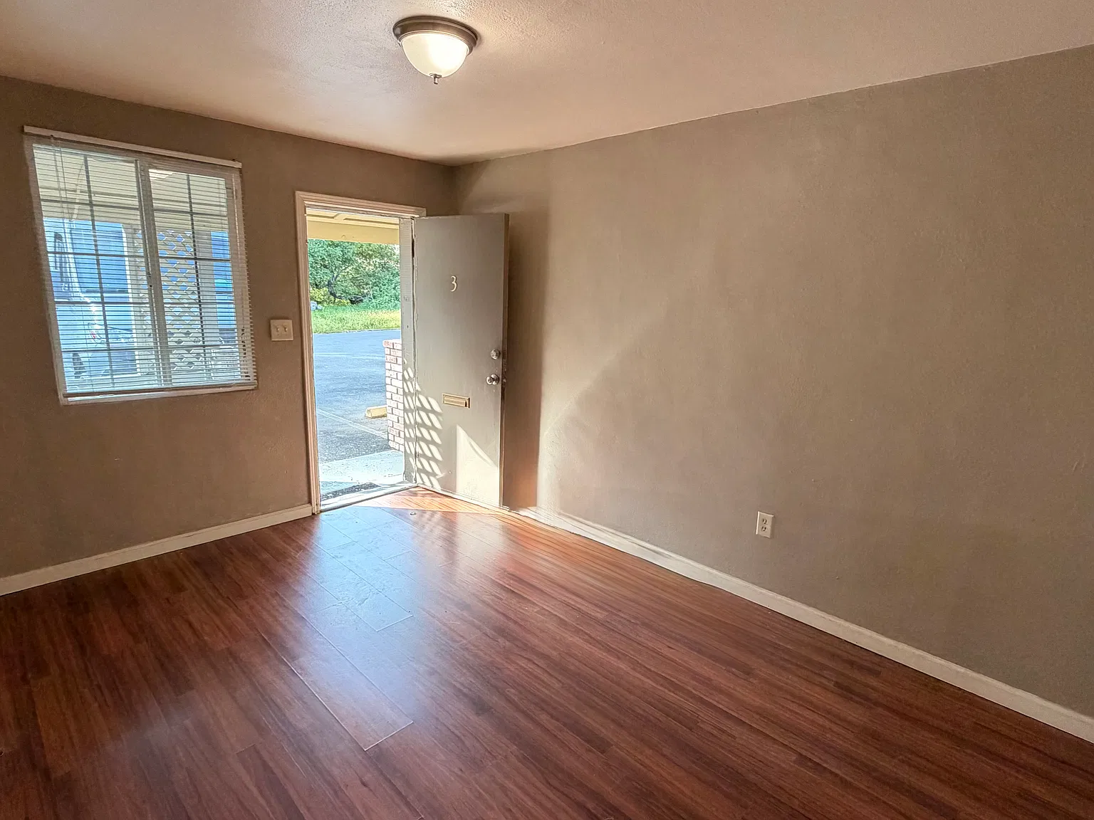 1 bed, $1,450 — Photo 2