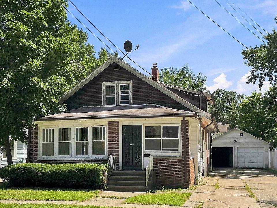 1st image of 1329 Yates Ave