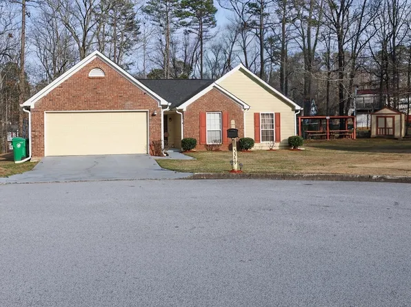 5349 Signal Ct, Stone Mountain, GA 30088