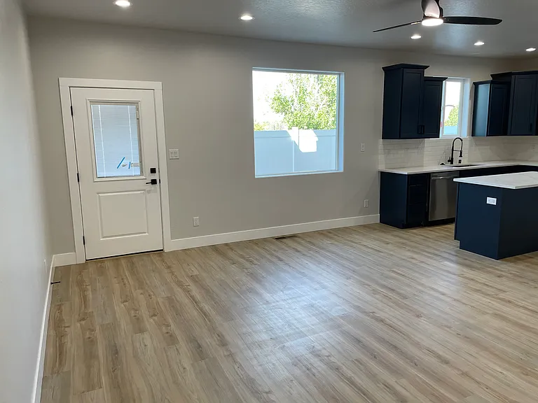 2521 N 5th St — Photo 3
