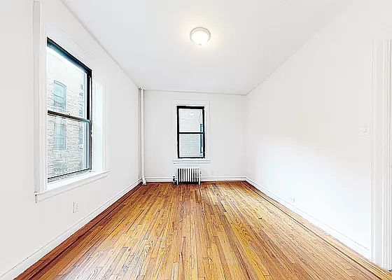 2nd image of 139 Payson Ave APT 2F