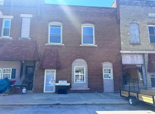 110 S Sycamore St, Galveston, IN