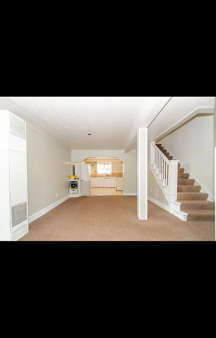3 bed, 1200 sqft, $1,700 — Photo 1