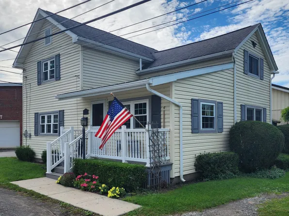 529 W Mahoning St, Punxsutawney, PA 15767