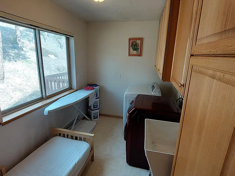 1096 Aspen Dr — Photo 15