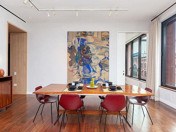 3rd image of 10 Bond St APT 6W