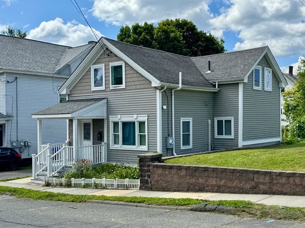 104 Davis St, Greenfield, MA 01301