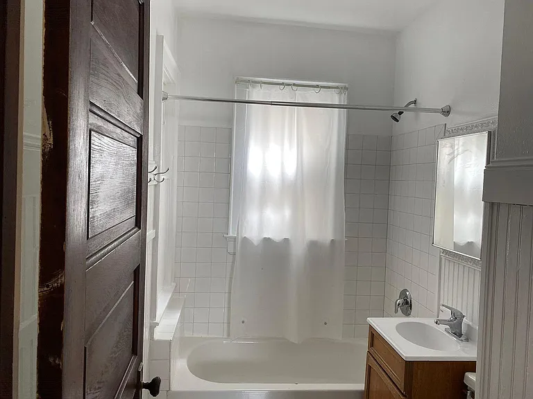 3335 N Oakland Ave #1 — Photo 3