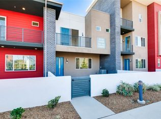 1053 Cadence, Irvine, CA 92618