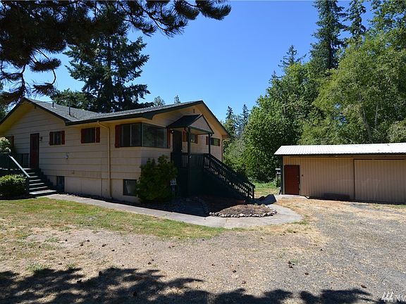 2nd image of 2593 Spirit Lake Hwy