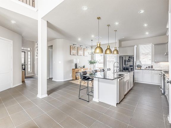 5th image of 4410 Ana Ridge Ln