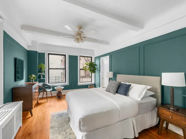 760 West End Avenue image 3 of 7