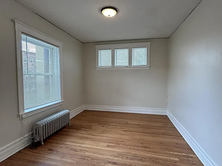 The Sherman Apartments — Photo 4