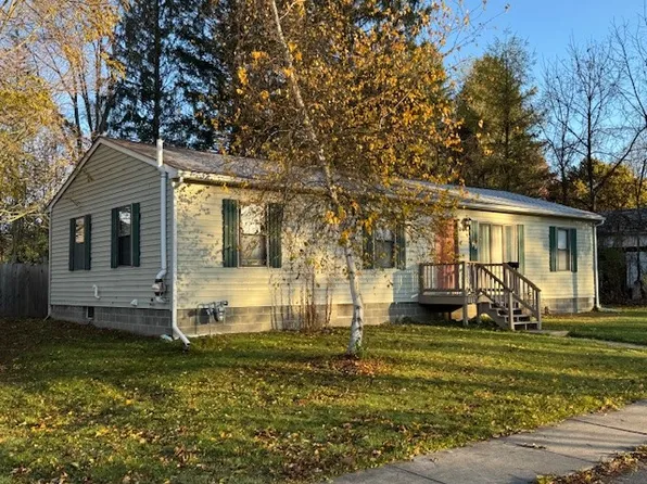 19 Fairview Ave, Belmont, NY 14813