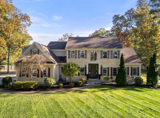 19 Old Stow Rd, Hudson, MA 01749