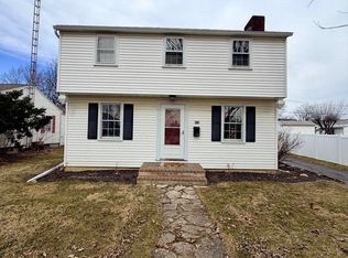 509 E North St, Kenton, OH 43326