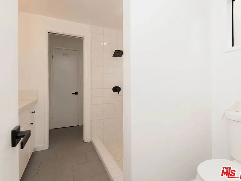 2819 Pacific View Trl #A-B — Photo 7