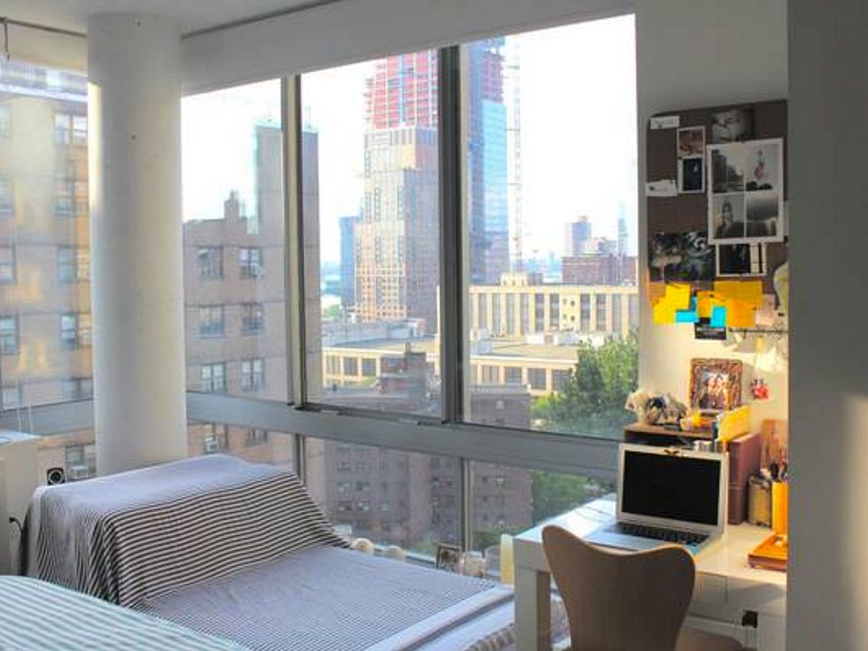 2nd image of 401 W 25th St APT 17A