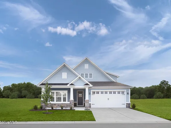 629 Delia Circle, Navassa, NC 28451
