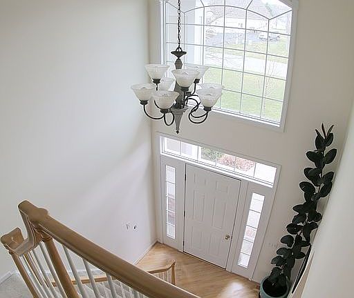3rd image of 1253 Thistleberry Ln
