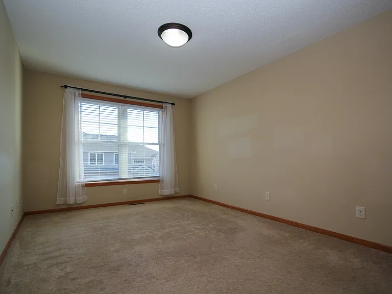 20059 Holt Ave W — Photo 10