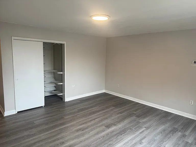 5301 Westbard Ave #337 — Photo 8