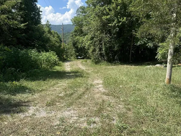 233 Dunville Gap Rd, Rutledge, TN 37861