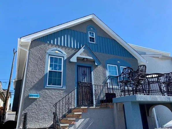 34 Connecticut Ave, Long Beach, NY 11561