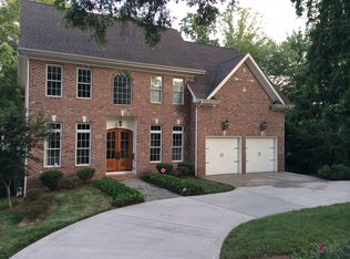 2138 Colony Rd, Charlotte, NC 28209