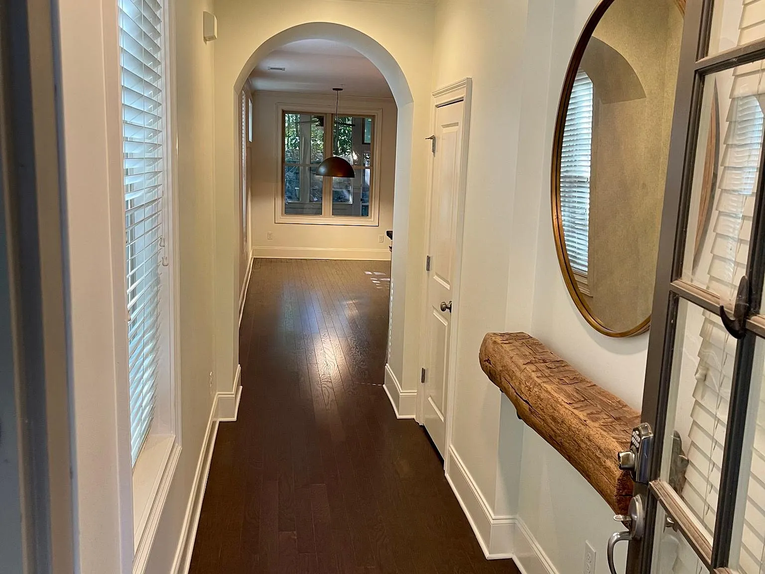3 bed, 2.5 bath, 2186 sqft, $4,500 — Photo 3