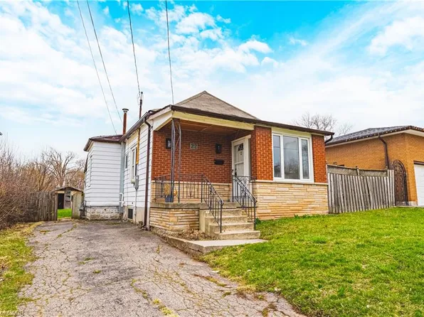 22 Worsley St, Hamilton, ON L8E 2E7