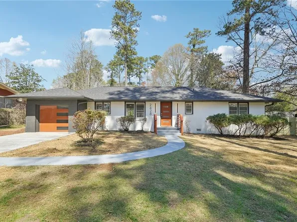 2428 Peeler Rd, Atlanta, GA 30338