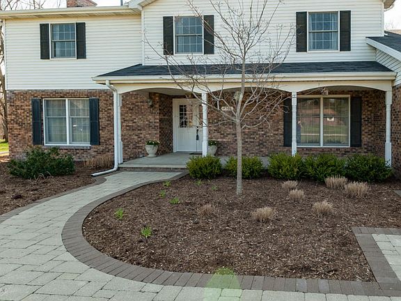 2nd image of 4760 Jamestown Dr