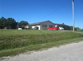 2191 Hoover Rd, Waterford, OH 45786