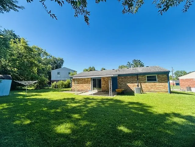1478 Bonneville Ln — Photo 15