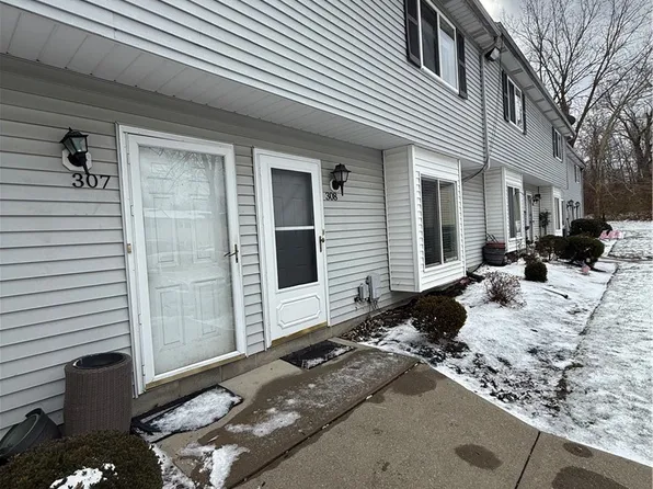 308 Maplebrook Dr, Painesville, OH 44077