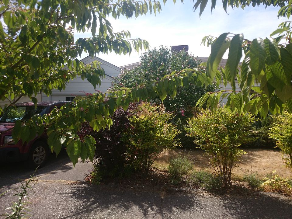 2nd image of 4327 2nd Ave NW