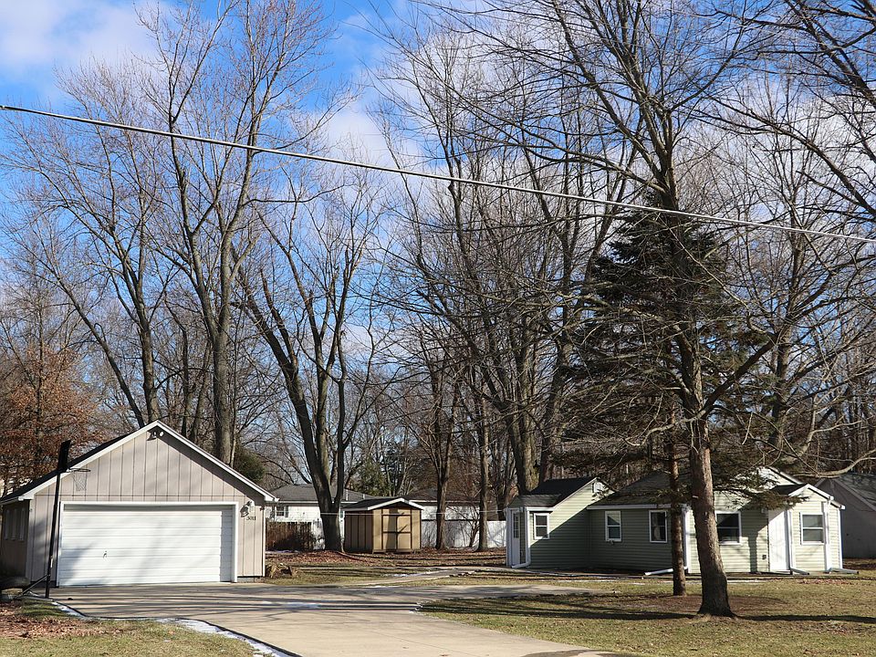 1st image of 3011 Lincoln Ave