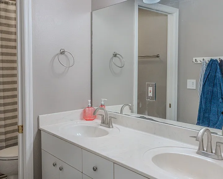 33721 Spring Dr — Photo 31