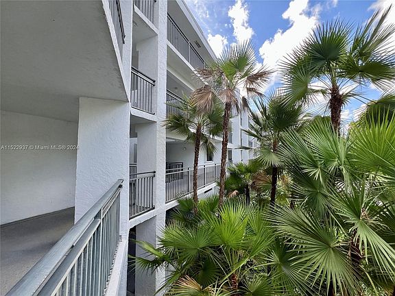 4th image of 16171 Blatt Blvd APT 207