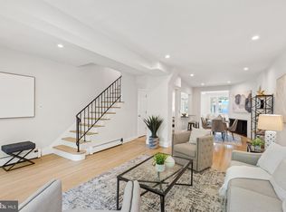 2211 39th St NW, Washington, DC 20007