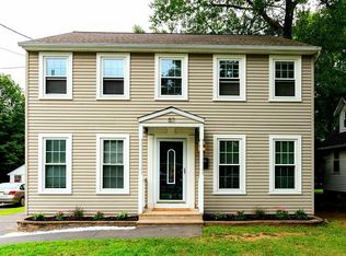 87 Beacon St, Bristol, CT 06010