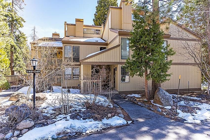 1st image of 1001 Commonwealth Dr #142