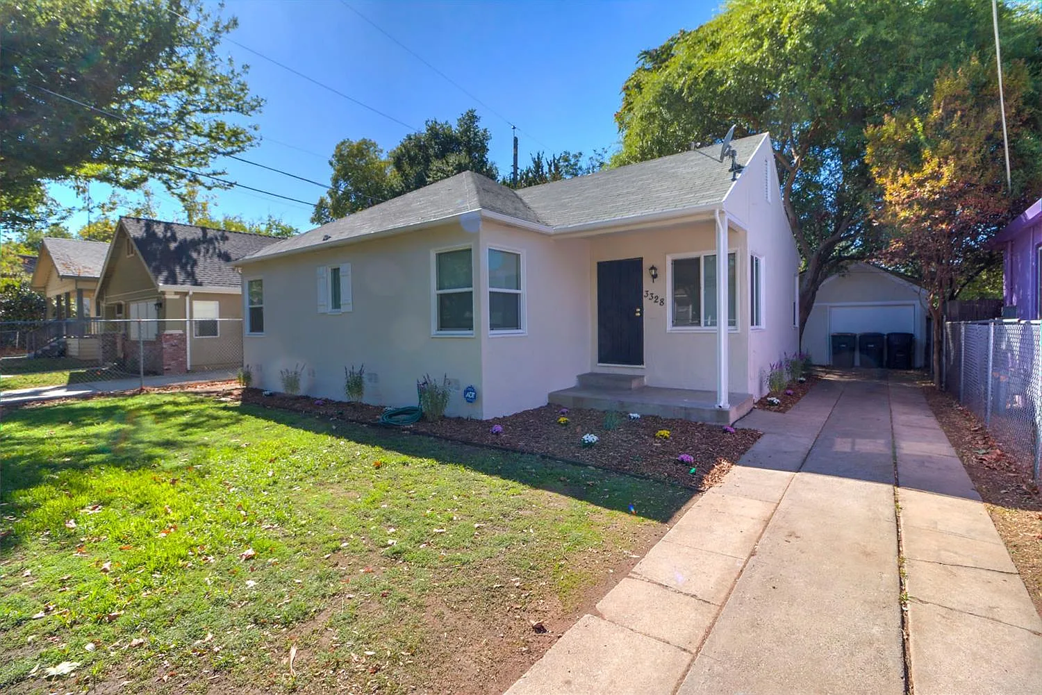 3328 33rd St photo 1