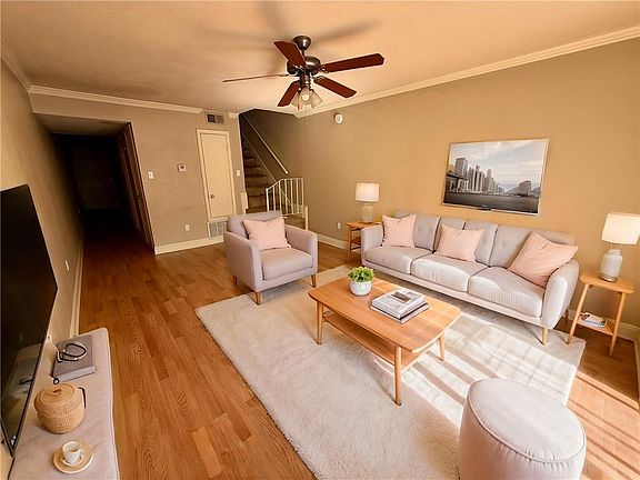2nd image of 3805 Houma Blvd Unit C220