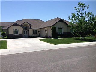1st image of 2720 Sun Meadow Dr