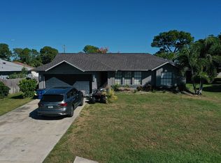 8333 Butternut Rd, Fort Myers, FL 33967