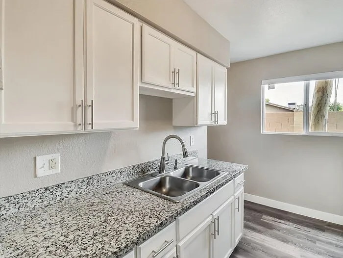 260 W 8th Ave #124 — Photo 5