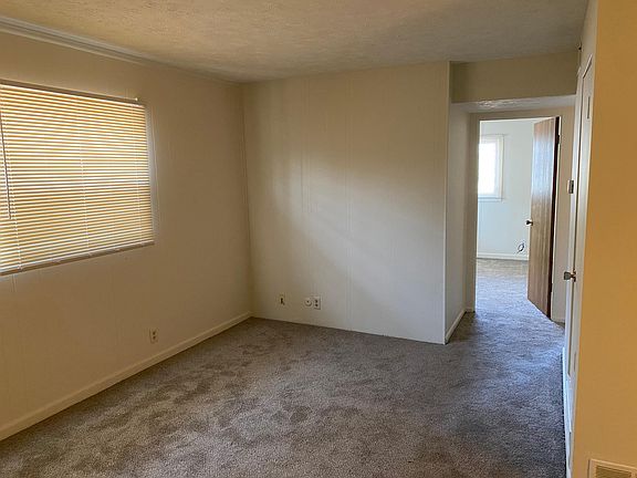 2nd image of 1412 N 45th St #5