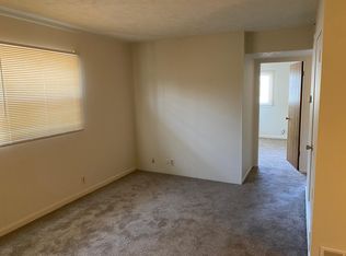 1412 N 45th St #7, Lincoln, NE 68503